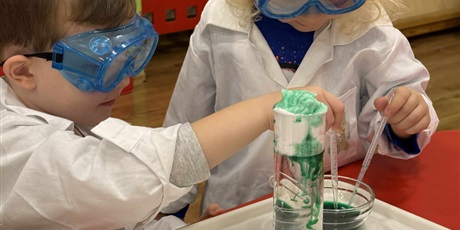 Powiększ grafikę: eksperymenty-z-pania-pink-i-blue-670987.jpg