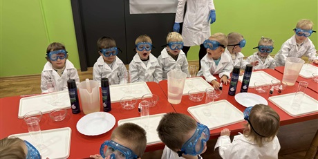 Powiększ grafikę: eksperymenty-z-pania-pink-i-blue-670990.jpg