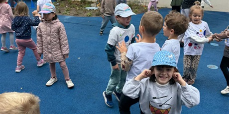 Powiększ grafikę: festyn-z-okazji-dnia-przedszkolaka-716081.jpg