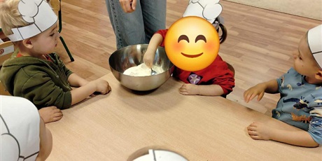 Powiększ grafikę: gr-i-pieczemy-chleb-648616.jpg