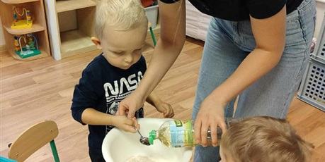 Powiększ grafikę: gr-i-pieczemy-chleb-648619.jpg