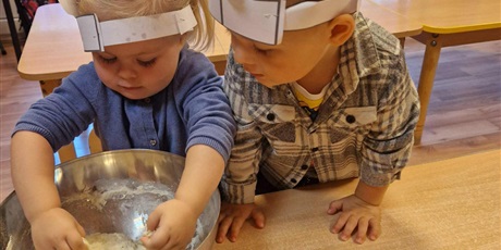 Powiększ grafikę: gr-i-pieczemy-chleb-648626.jpg