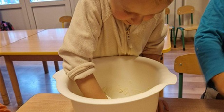 Powiększ grafikę: gr-i-pieczemy-chleb-648629.jpg