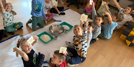 Powiększ grafikę: grupa-iii-jezyki-648640.jpg