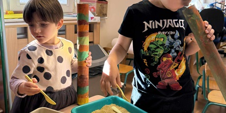 Powiększ grafikę: kije-deszczowe-gr-iii-648663.jpg