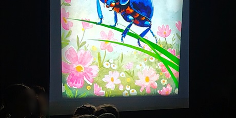 Powiększ grafikę: lumi-w-trawie-szumi-dzieci-z-grup-3-4-i-5-w-teatrze-mostownia-687520.jpg