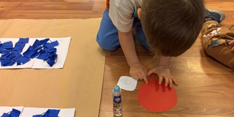 Powiększ grafikę: miedzynarodowy-dzien-praw-dziecka-w-grupie-1-656586.jpg