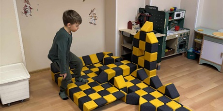 Powiększ grafikę: niesamowite-konstukcje-gr-iii-670979.jpg