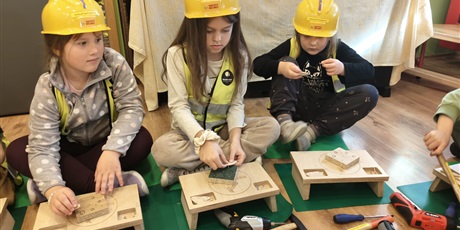 Powiększ grafikę: pazdziernik-w-grupie-5-655329.jpg