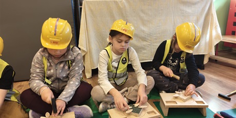 Powiększ grafikę: pazdziernik-w-grupie-5-655332.jpg