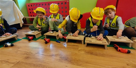 Powiększ grafikę: pazdziernik-w-grupie-5-655340.jpg