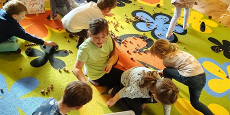 Powiększ grafikę: pazdziernik-w-grupie-5-655354.jpg