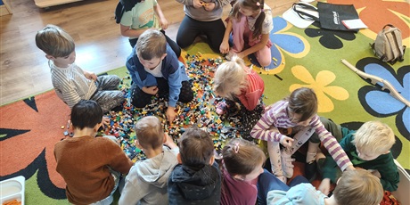 Powiększ grafikę: pazdziernik-w-grupie-5-655385.jpg