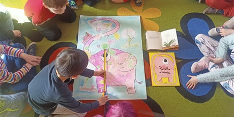 Powiększ grafikę: pomelo-w-grupie-5-686032.jpg