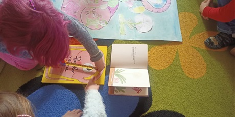 Powiększ grafikę: pomelo-w-grupie-5-686034.jpg