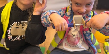 Powiększ grafikę: warsztaty-majster-szef-673400.jpg