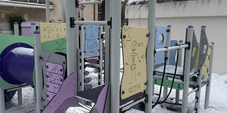 Powiększ grafikę: zimowe-zabawy-670937.jpg