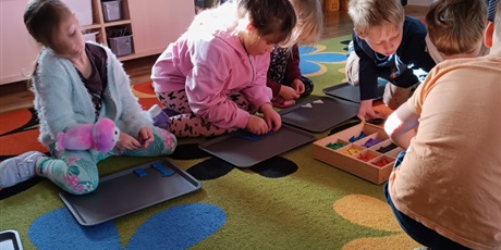 Powiększ grafikę: DAR FROEBLA