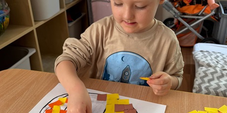 Powiększ grafikę: DYNIOWE ZABAWY