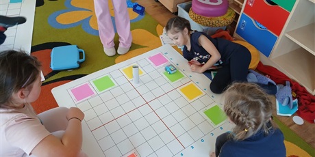 Powiększ grafikę: KODOWANIE Z PANIĄ EWĄ