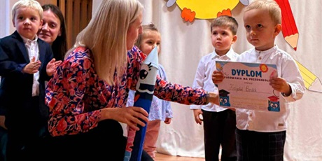 Powiększ grafikę: PASOWANIE NA PRZEDSZKOLAKA