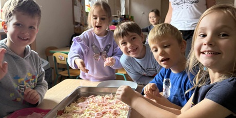 Powiększ grafikę: ROBIMY PIZZĘ :)