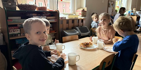 Powiększ grafikę: ROBIMY PIZZĘ :)