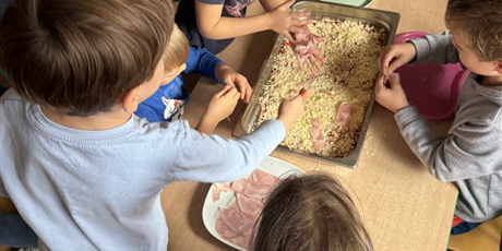 Powiększ grafikę: ROBIMY PIZZĘ :)