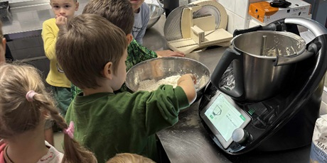 Powiększ grafikę: ROBIMY PIZZĘ :)