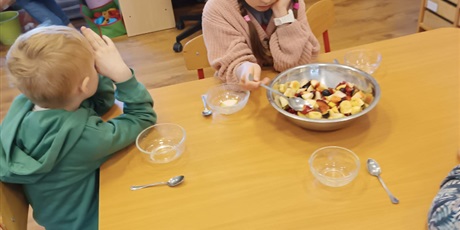 Powiększ grafikę: SMACZNIE, ZDROWI, KOLOROWO