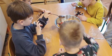 Powiększ grafikę: SMACZNIE, ZDROWI, KOLOROWO