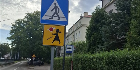 Powiększ grafikę: W POSZUKIWANIU ZNAKÓW DROGOWYCH 