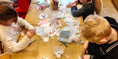 Powiększ grafikę: WARSZTATY PLASTYCZNE W GOKF