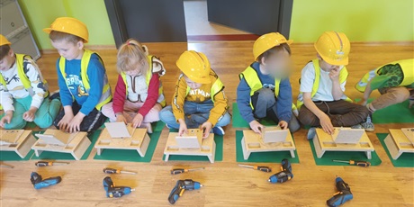 Powiększ grafikę: WARSZTATY Z MAJSTERKOWANIA